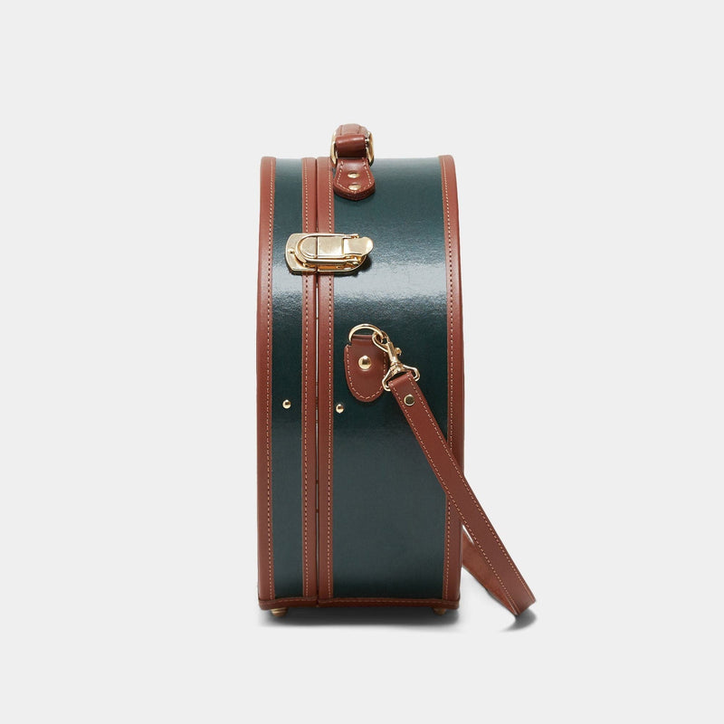 Side product view of the large hatbox Diplomat leather suitcase in hunter green