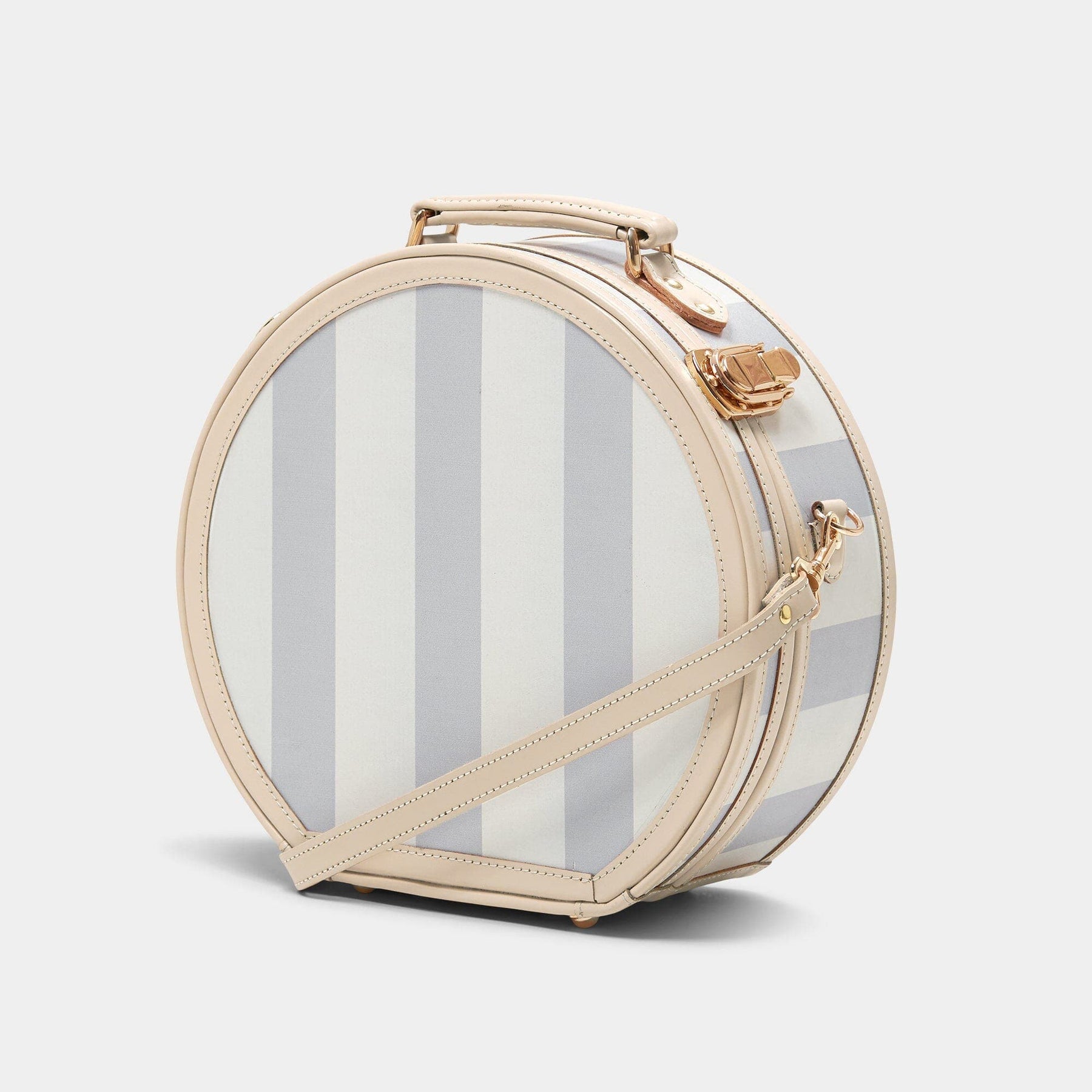 Angled product view of the small hatbox Illustrator fibreboard suitcase in  blue-stripe