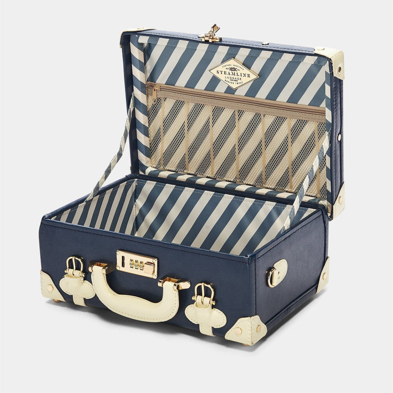 Open product view of the briefcase Entrepreneur vegan leather suitcase in navy with blue-white stripe print lining
