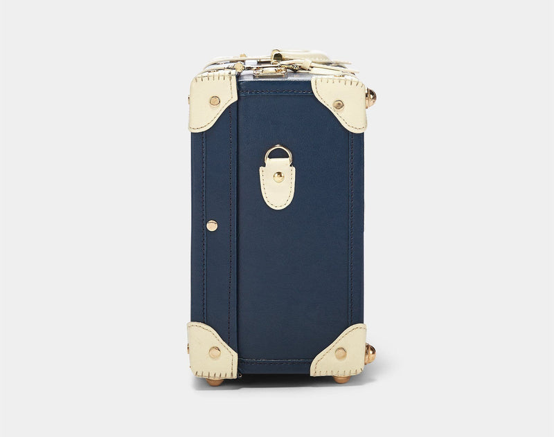 Side product view of the overnighter Entrepreneur vegan leather suitcase in  navy