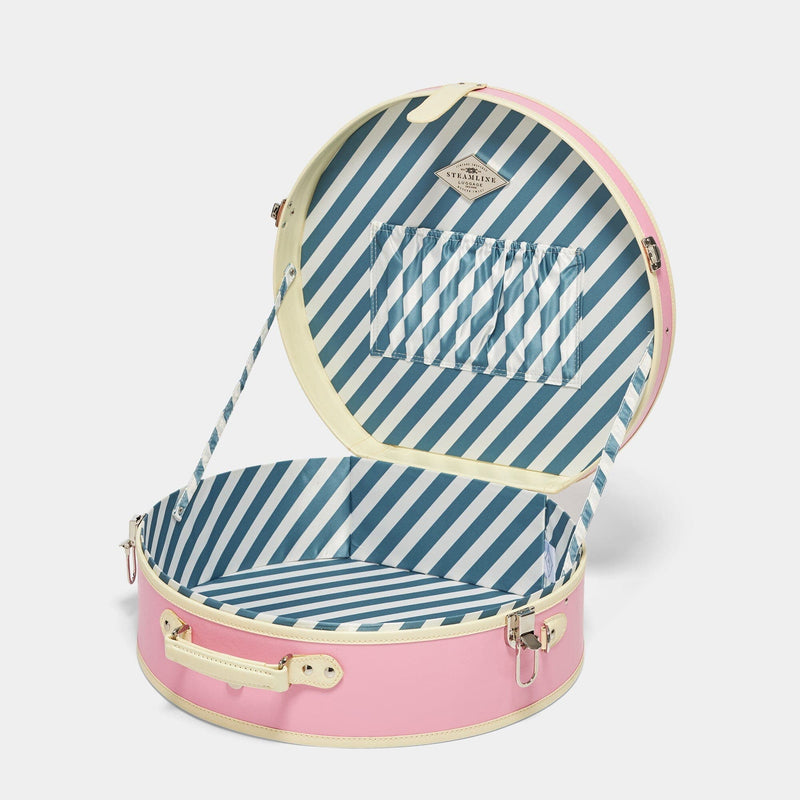 Open product view of the deluxe hatbox Entrepreneur vegan leather suitcase in pink with blue-white stripe print lining